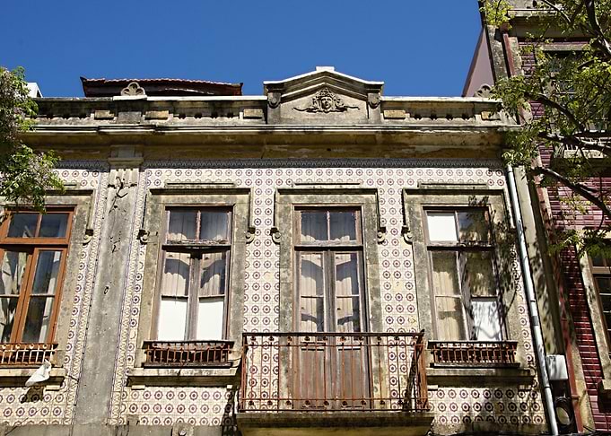 Old Building Facade with Tiled Exterior - Portugal