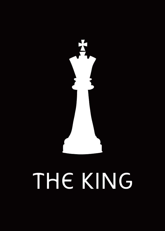 Chess King Minimalist Black and White