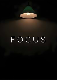 Focus: Lamp and Text