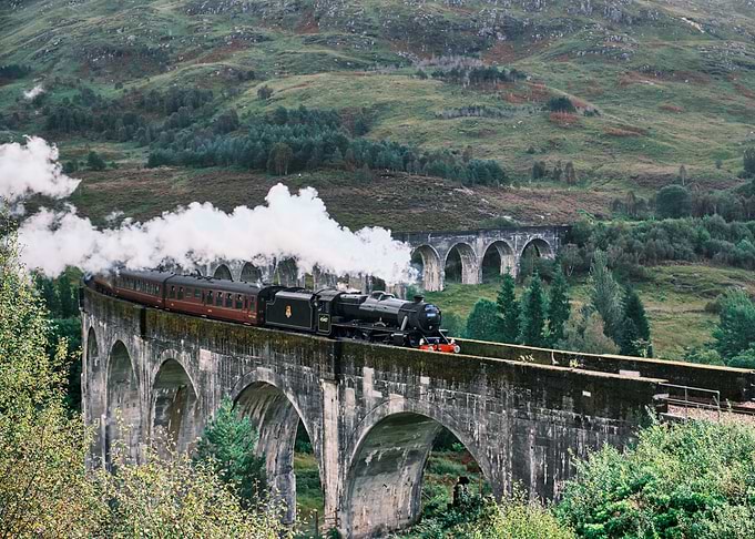 Steam Train on Glenfinnan Viaduct