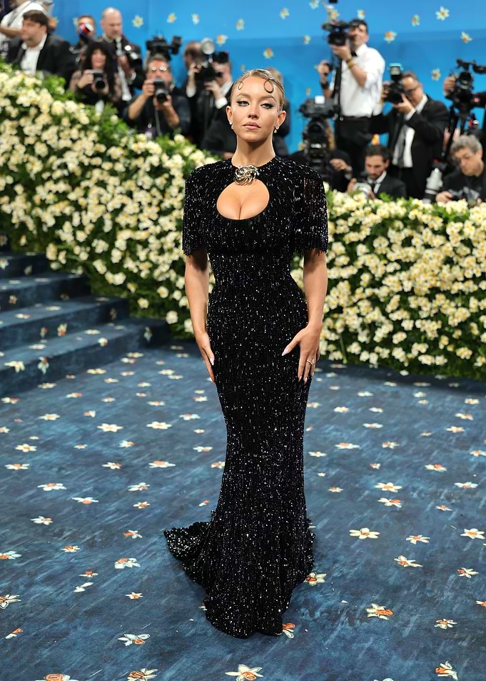 Sydney Sweeney in Black Gown
