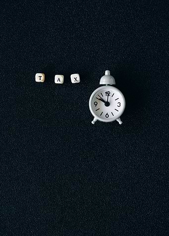 Tax Time Reminder with Alarm Clock