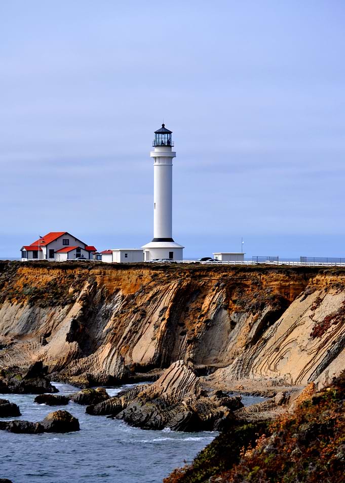 Point Arena Lighthouse on Coastal Cliff