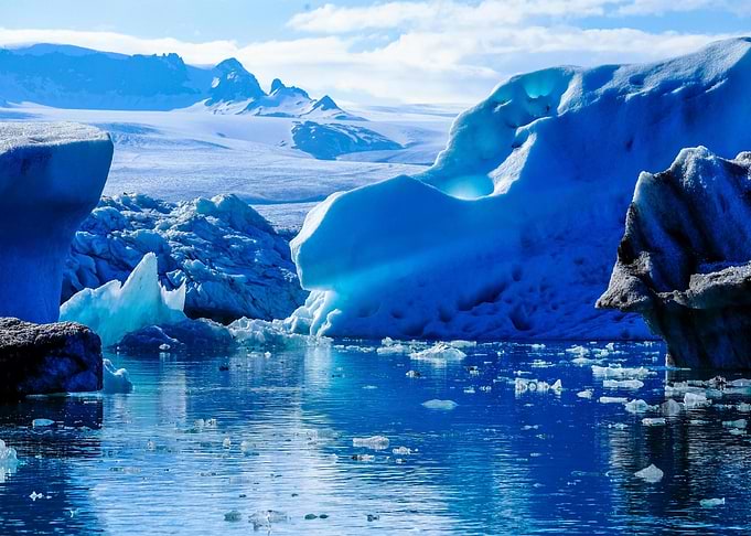 Icebergs in Jokulsarlon Glacier Lagoon, Iceland