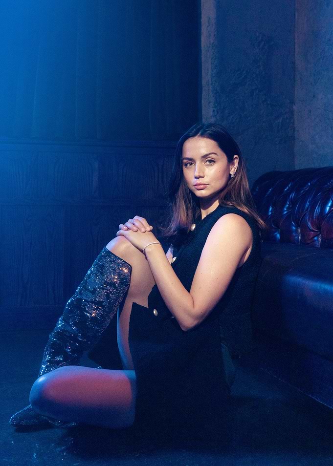 Ana de Armas Portrait