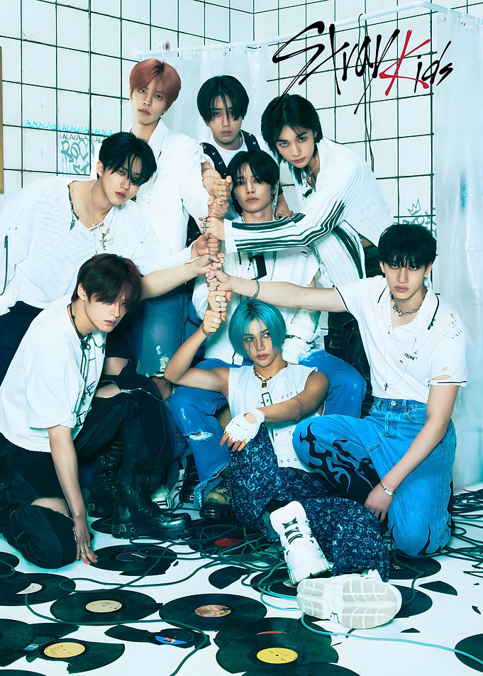 Stray Kids Group Photo
