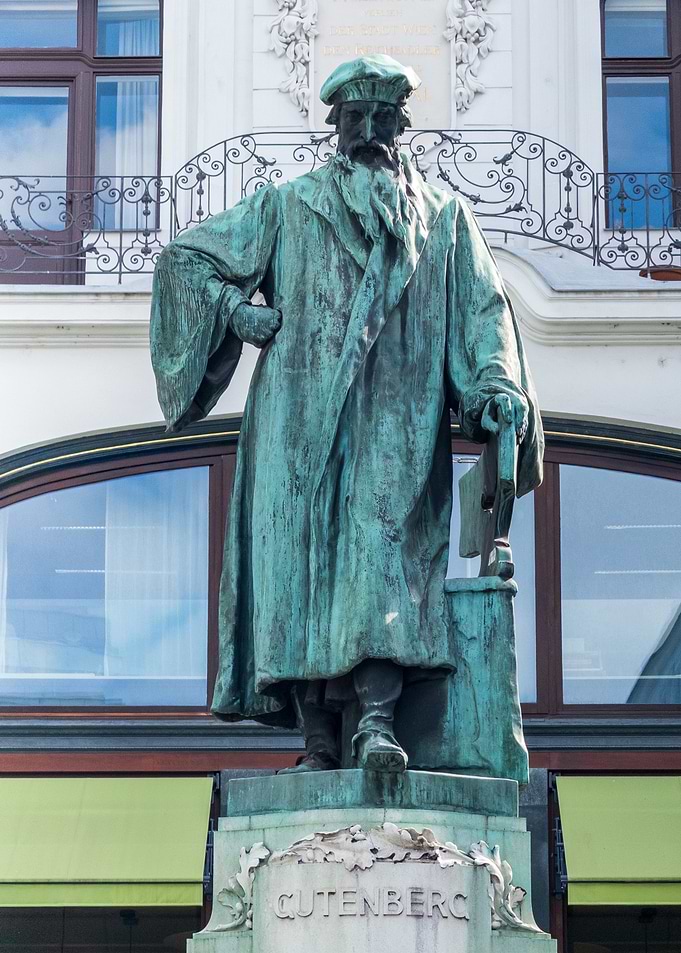 Gutenberg Statue, Vienna