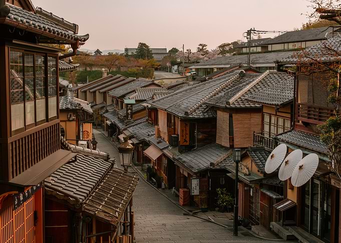 Kyoto street view at dawn