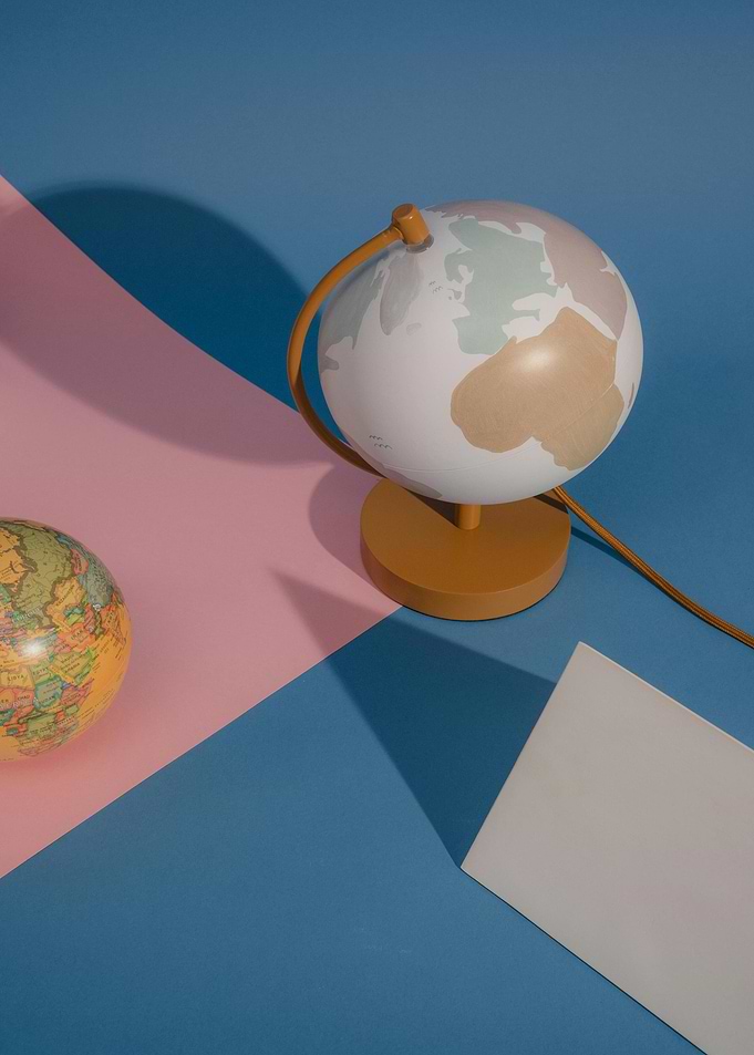 Globes on Geometric Background