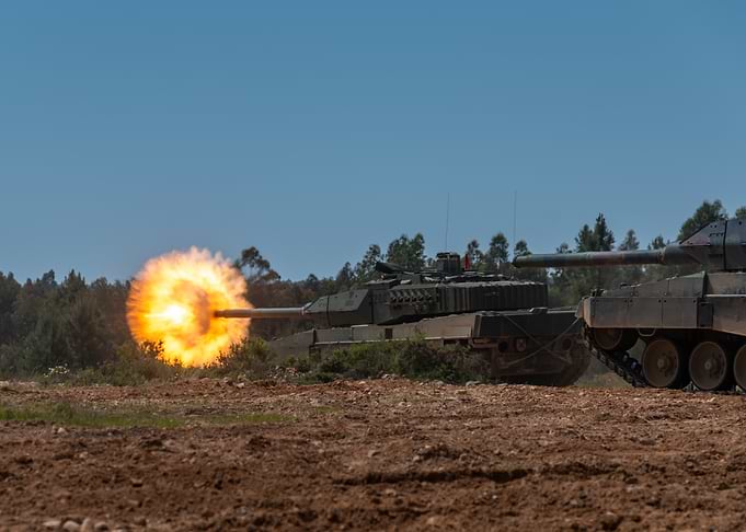 Steel Thunder: Leopard 2 in Action