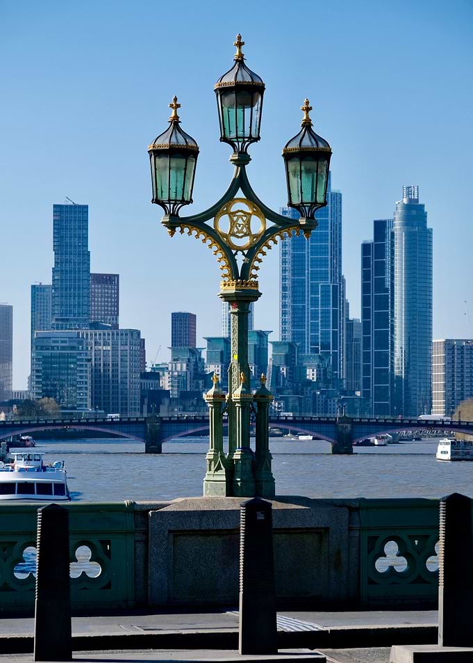 London cityscape with ornate lamppost