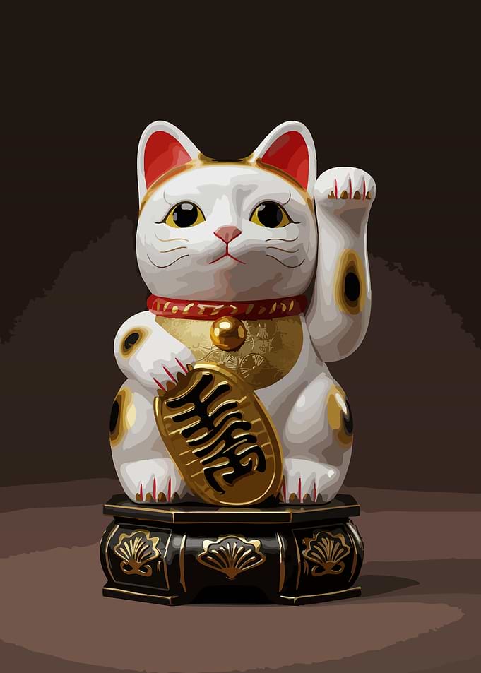 Maneki Neko Lucky Cat Figurine