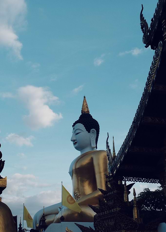 Buddha Statue Under Blue Sky