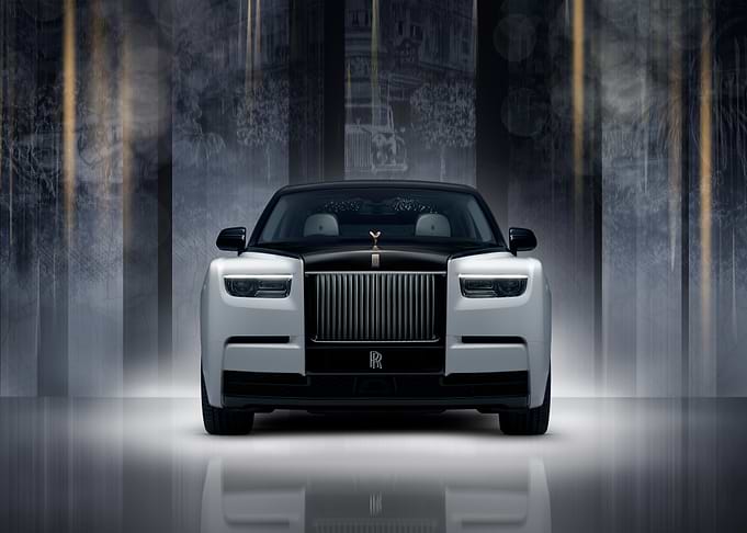 Rolls Royce Phantom Front View