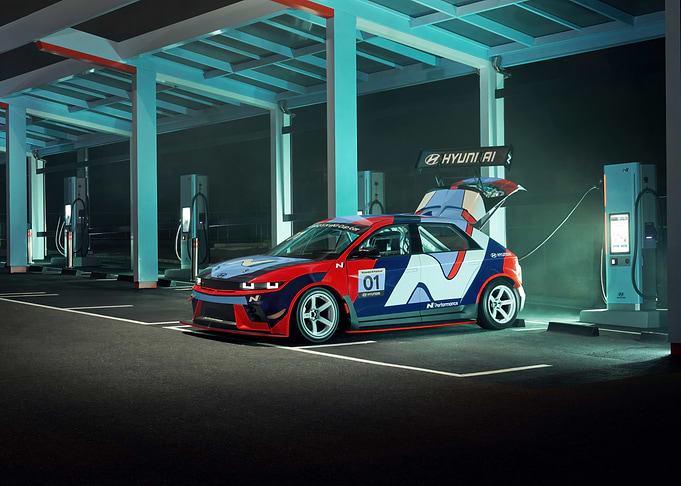 Hyundai Ioniq 5 N eN1 cup charging station