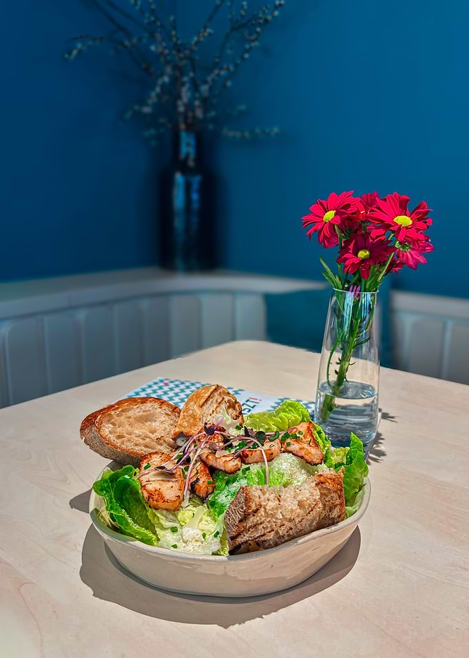 Delicious Salad with Flowers