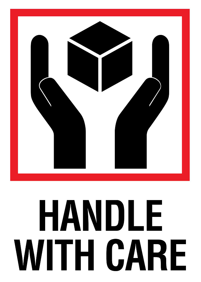 Handle with care symbol
