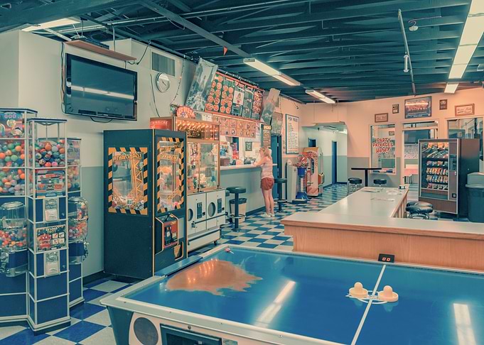 Air Hockey, Los Angeles