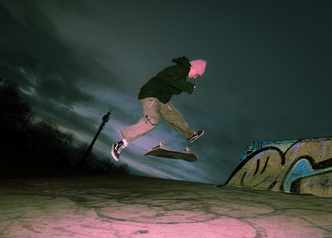 Levitating pink