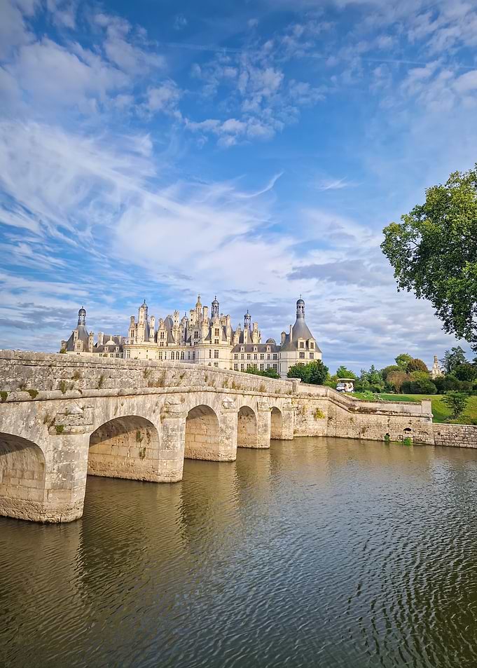 Château de Chambord over the water