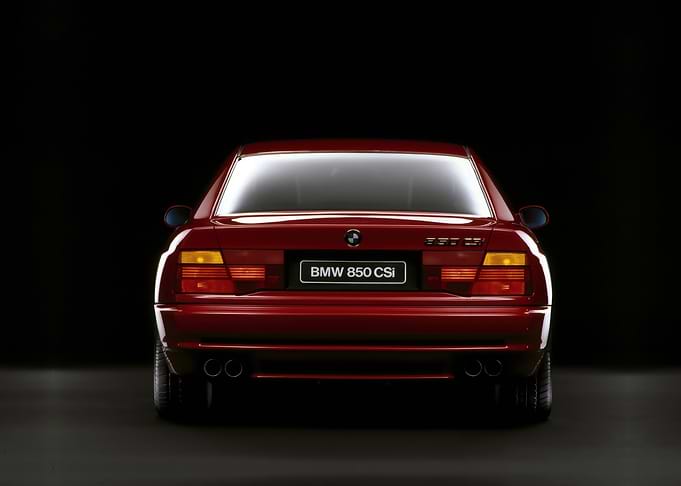 BMW 850 CSi Rear View