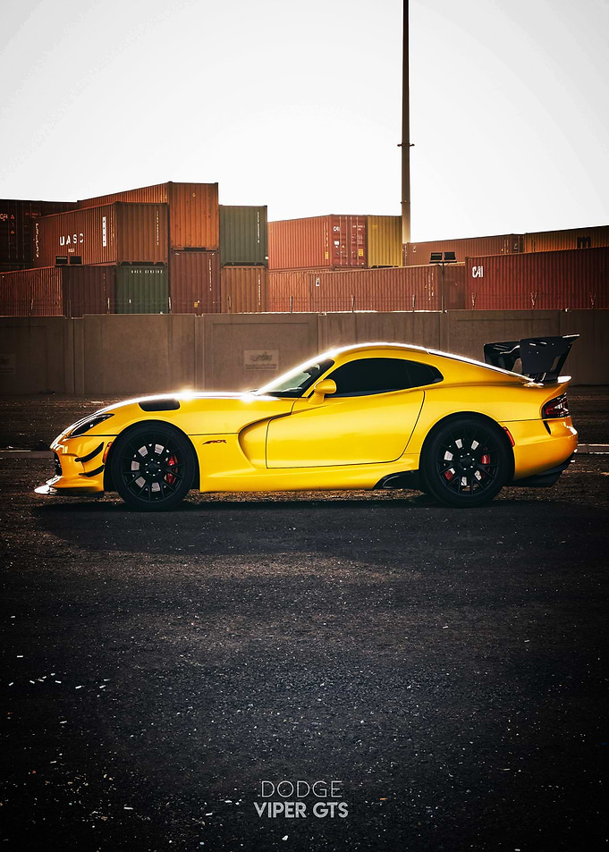 Yellow Dodge Viper GTS