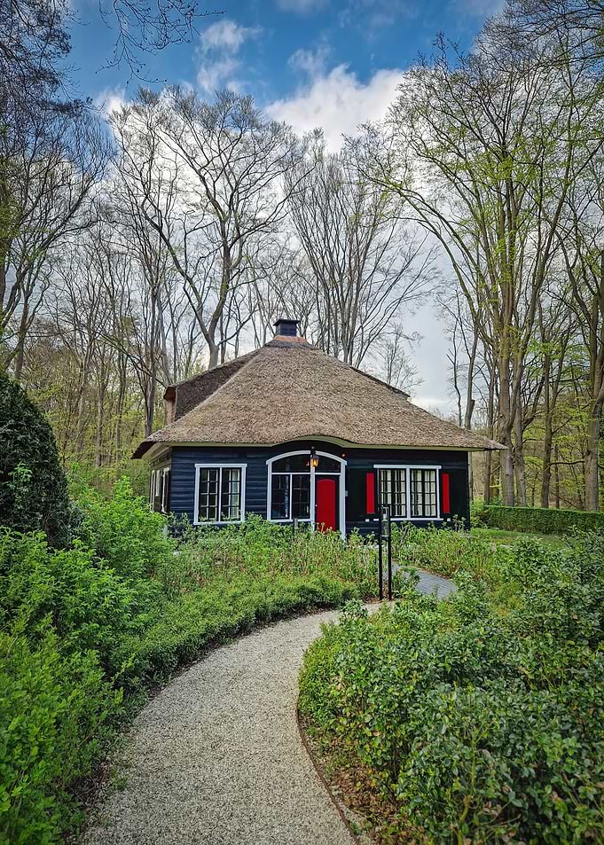 Charming Cottage in a Lush Forest