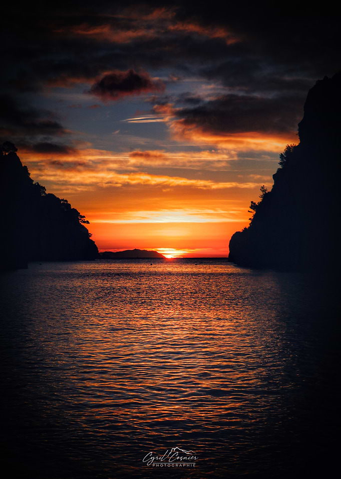 Christmas sunrise cove