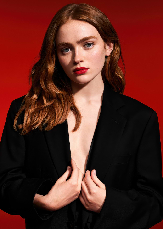 sadie sink Portrait of a Woman in Black Blazer