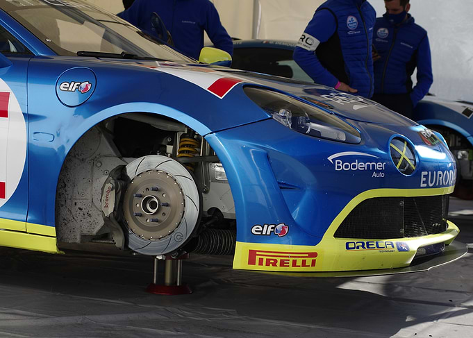 Alpine Blue Racing Car Pit Stop