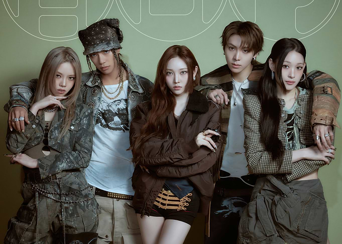 Group Portrait with Fashionable Attire allday project
