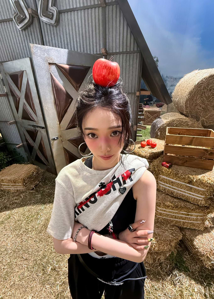 Woman with Apple on Head