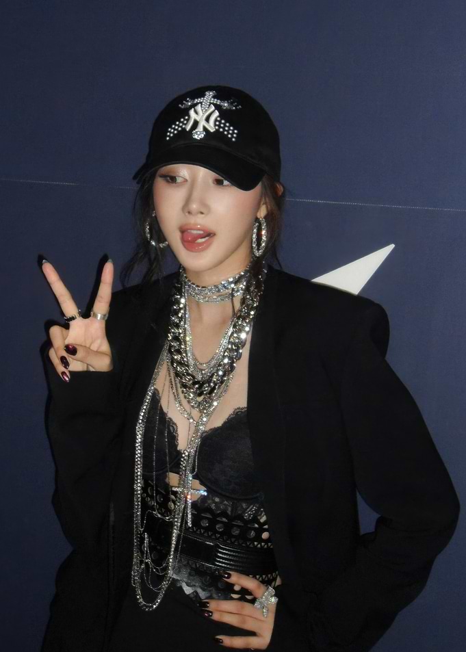 Stylish woman with peace sign