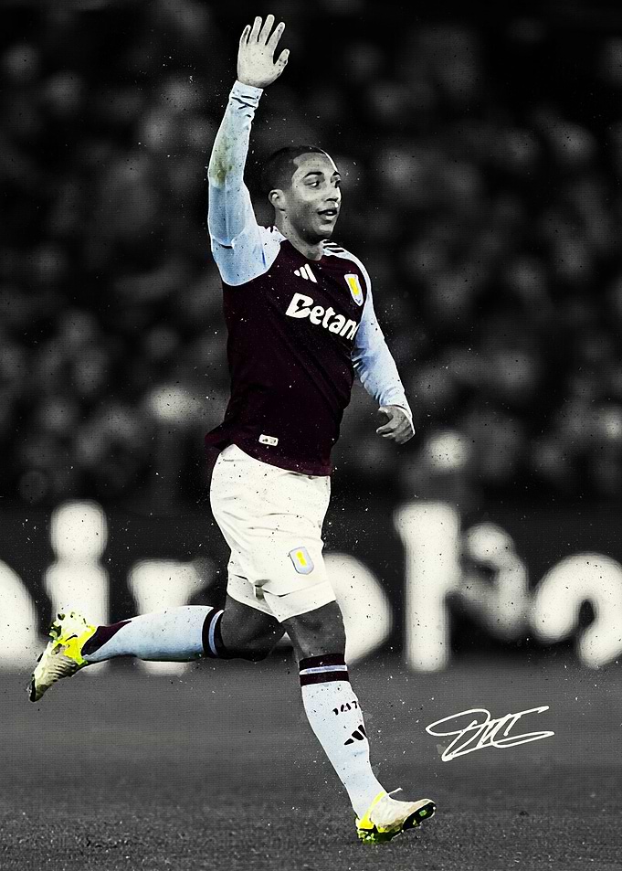 Player Youri Tielemans Celebrating
