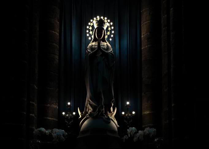 Illuminated Virgin Mary Statue