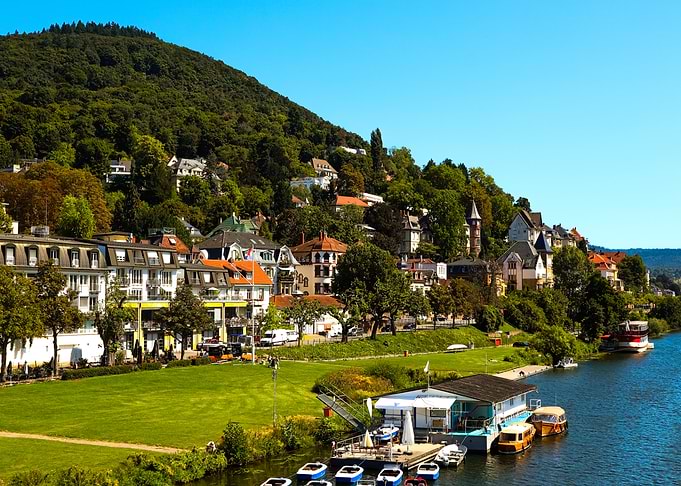 Heidelberg-Neuenheim cityscape along the Neckar River