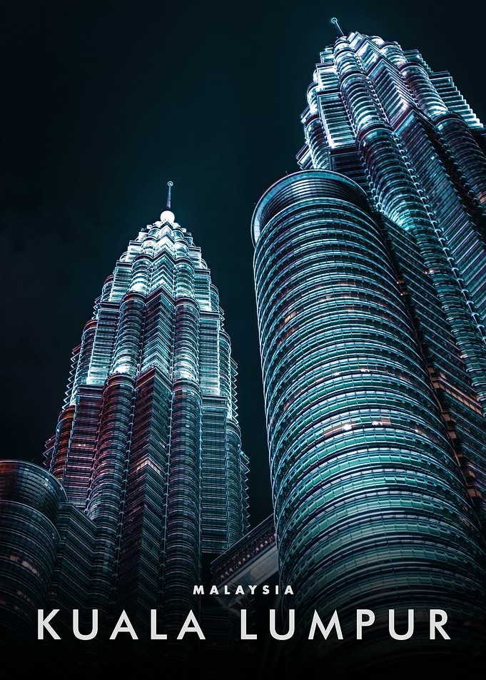 Kuala Lumpur Petronas Towers at Night