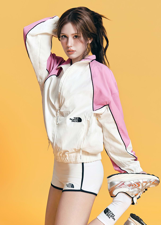 jeon somi The North Face Outfit