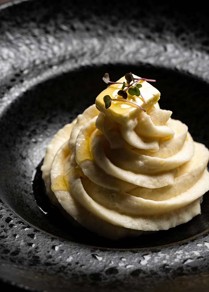 Elegant Mashed Potatoes with Butter