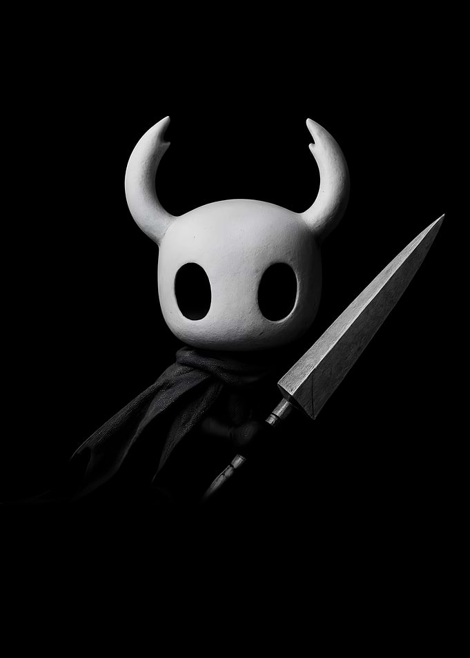 HK character with nail weapon
