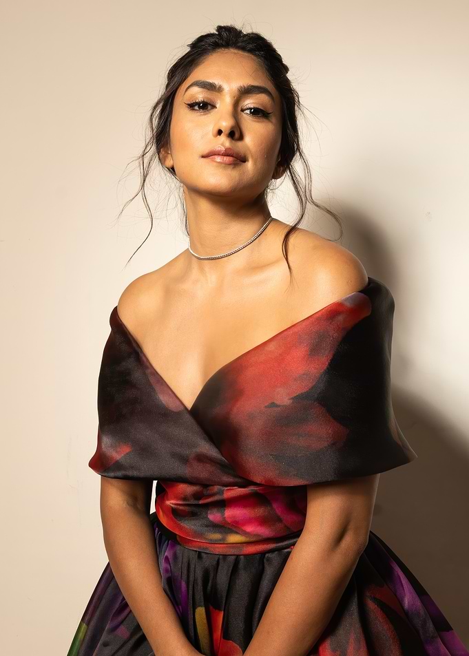 Mrunal Thakur Portrait in Floral Dress