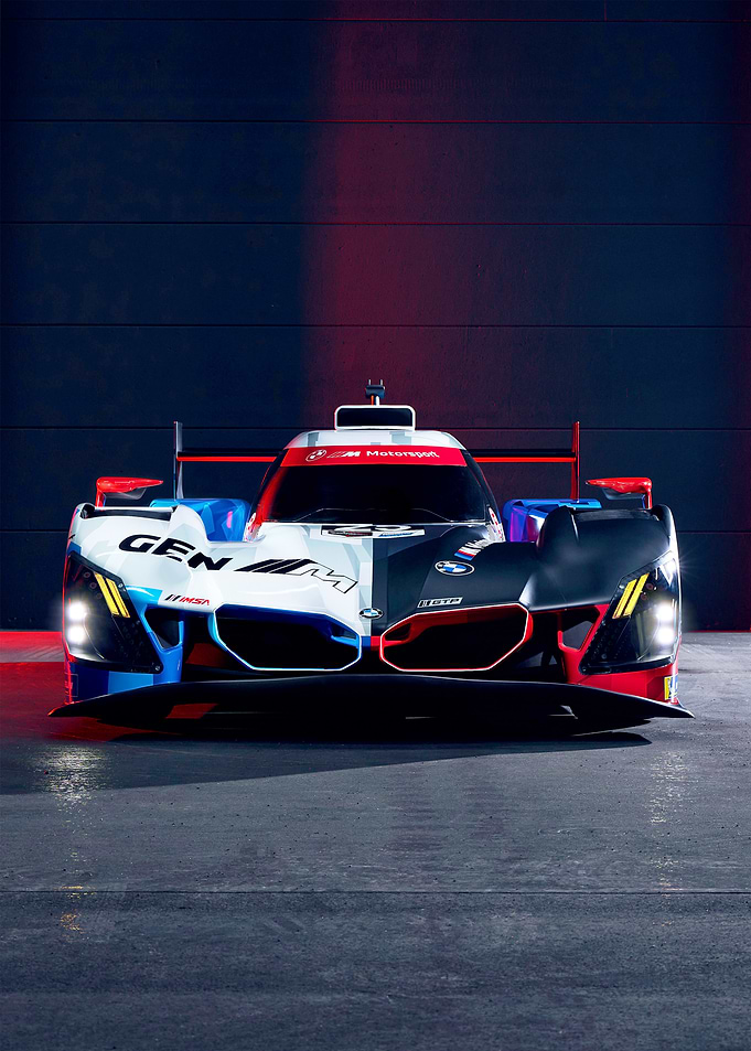 BMW M Hybrid V8 Race Car