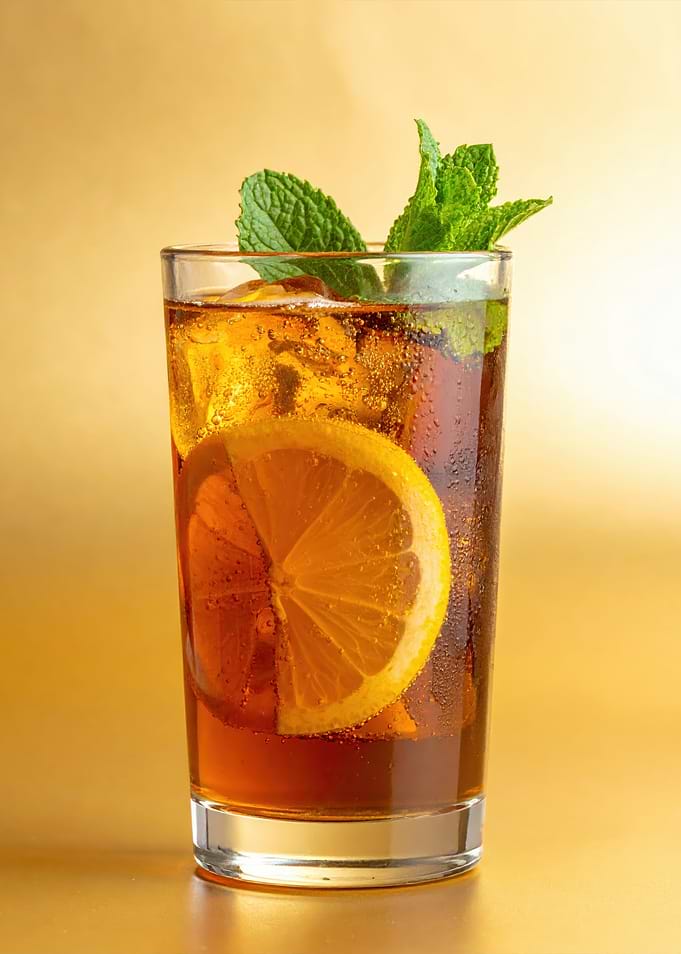 Iced Tea with Lemon and Mint