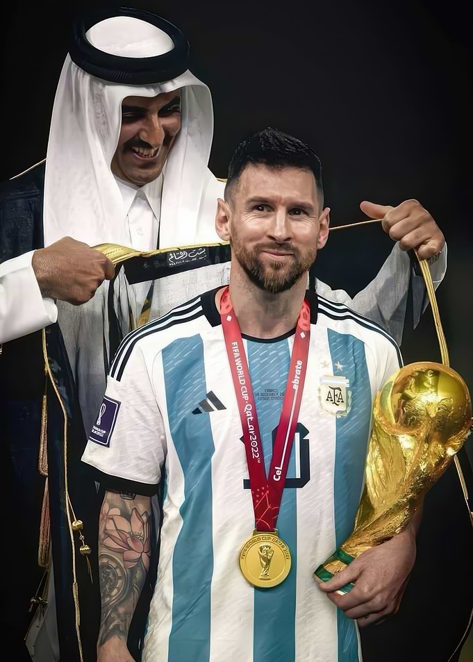 Lionel Messi receives World Cup trophy