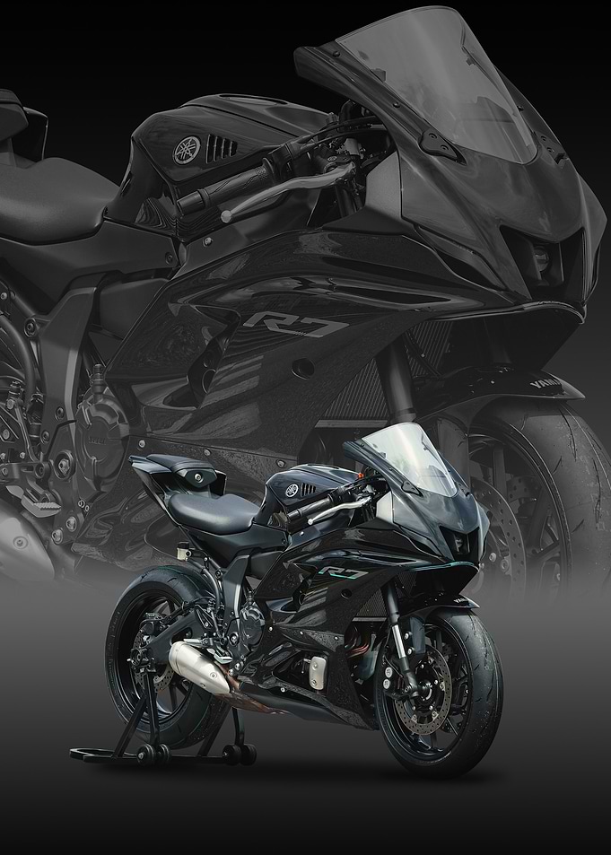Black Yamaha R7 Motorcycle