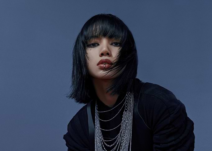 Fashion Portrait of a Woman Lisa