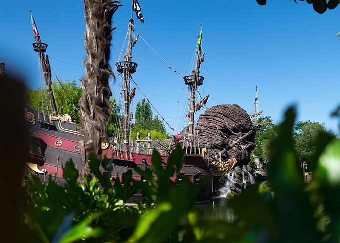 Pirate Ship with Skull Rock