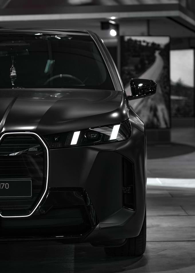 BMW iX M70 Matte Black