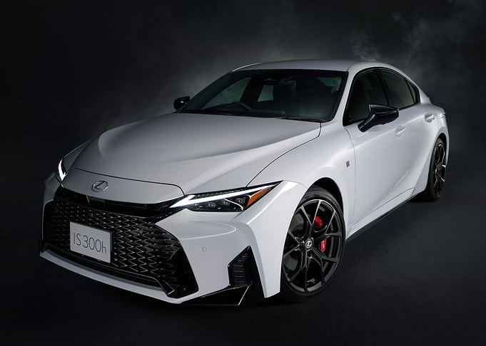 White Lexus IS 300h Sedan