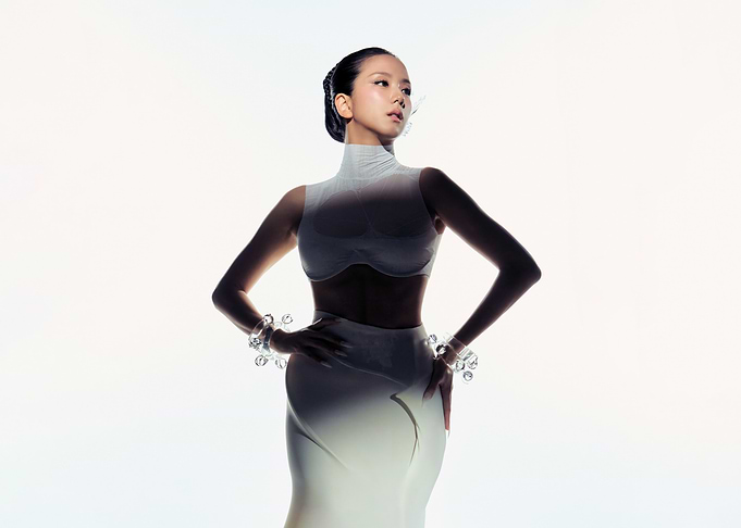 jisoo in futuristic white outfit